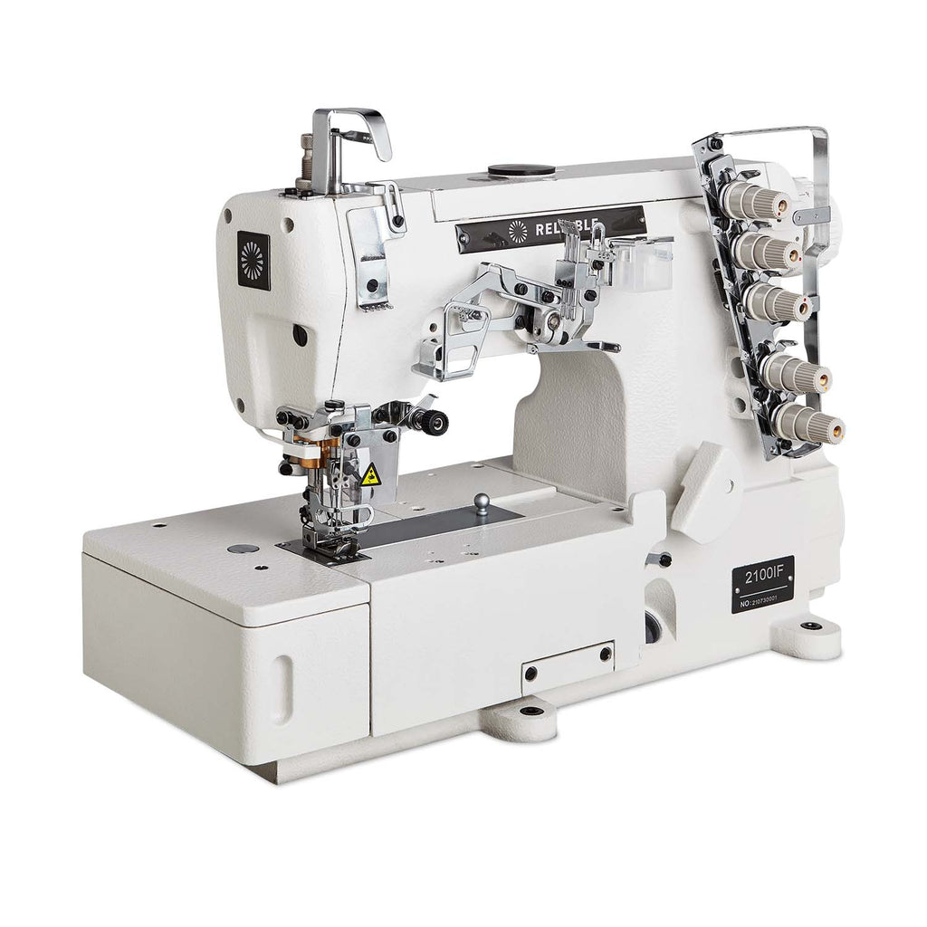 Flachbett-Bezug-Nähmaschine mit Direktantrieb