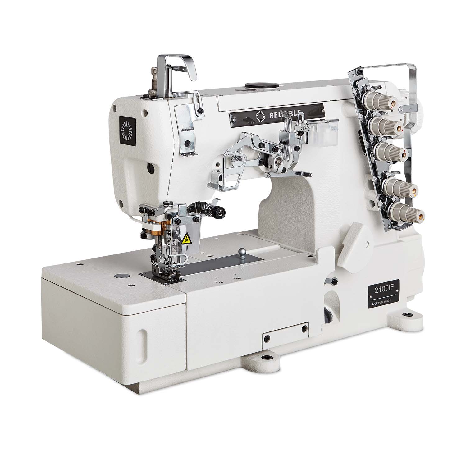 Flachbett-Bezug-Nähmaschine mit Direktantrieb