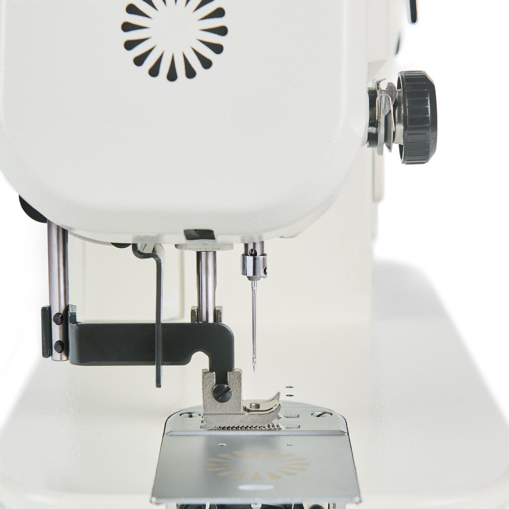 BarracudaTM Kommando Zig-Zag Stitch Fuß gehen Direktantrieb Nähmaschine mit Tisch und Stand